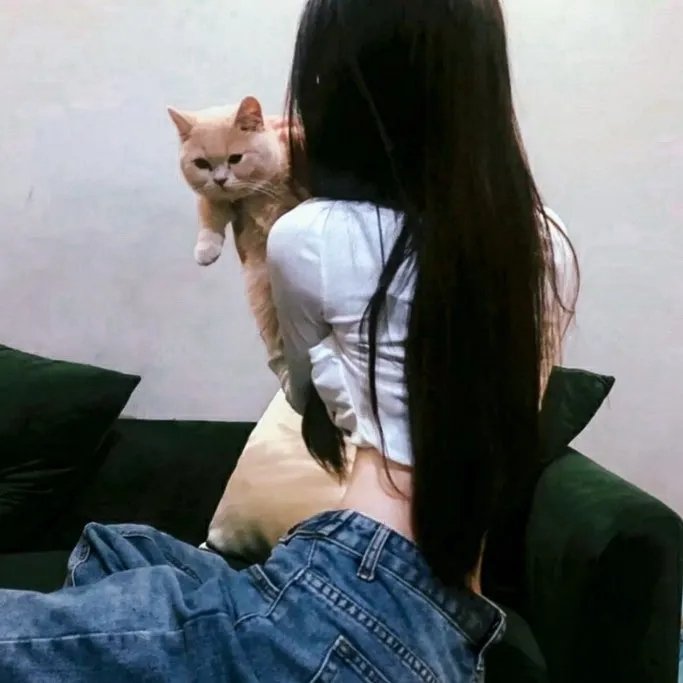 克里蒂,童话的小屋